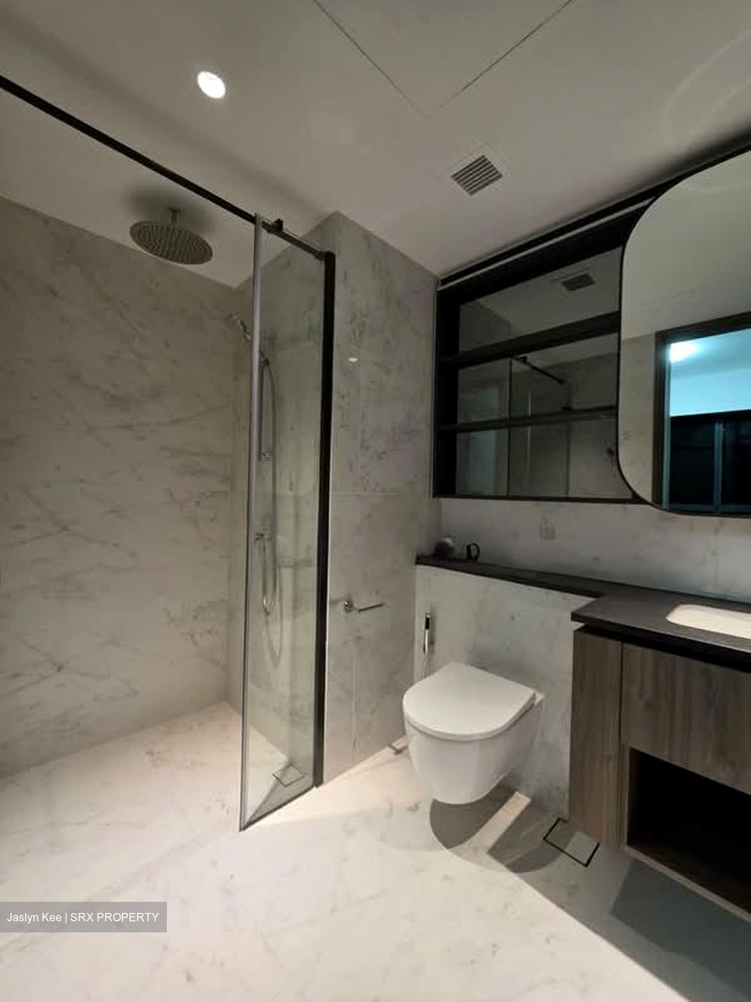 Tanah Merah Kechil Link (D16), Condominium #575496451